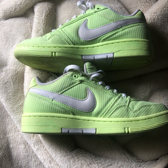 neon green shoes nike air force 1